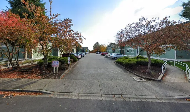 $910 | 115 Hulbush Lane, Burlington, WA 98233