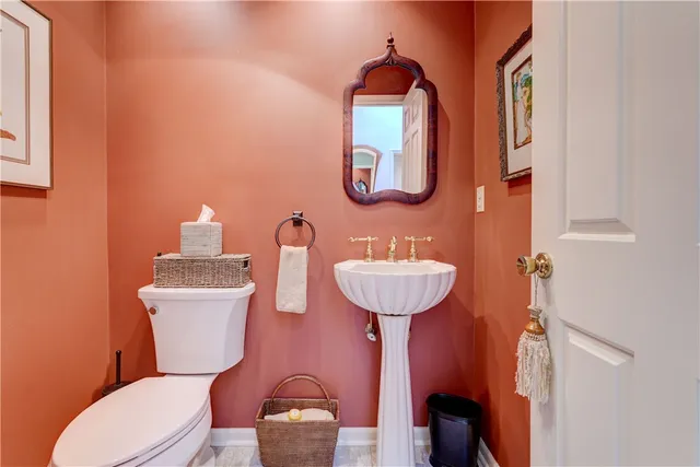 $469,900 | 70 Waterview Circle, Unit 70, Penfield, NY 14625