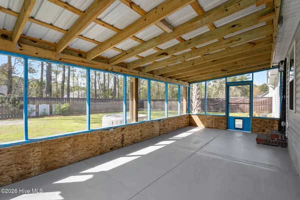 $330,000 | 284 Breakwater Drive, Sneads Ferry, NC 28460