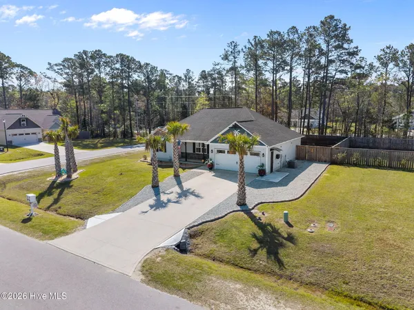 $330,000 | 284 Breakwater Drive, Sneads Ferry, NC 28460