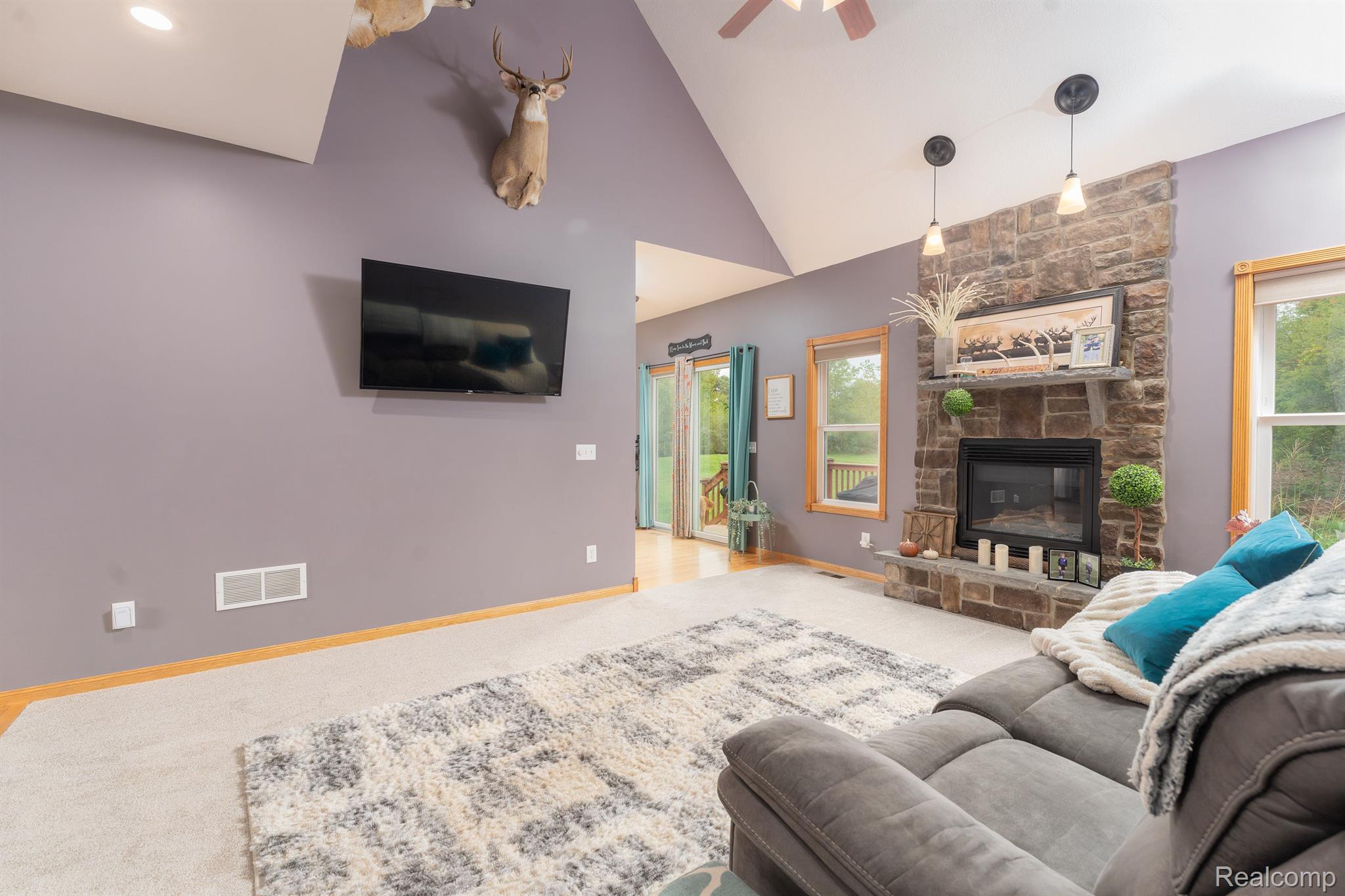 7716 Sharpe Road Fowlerville, MI 48836 - Photo 7 of 42 Gallery Image 7