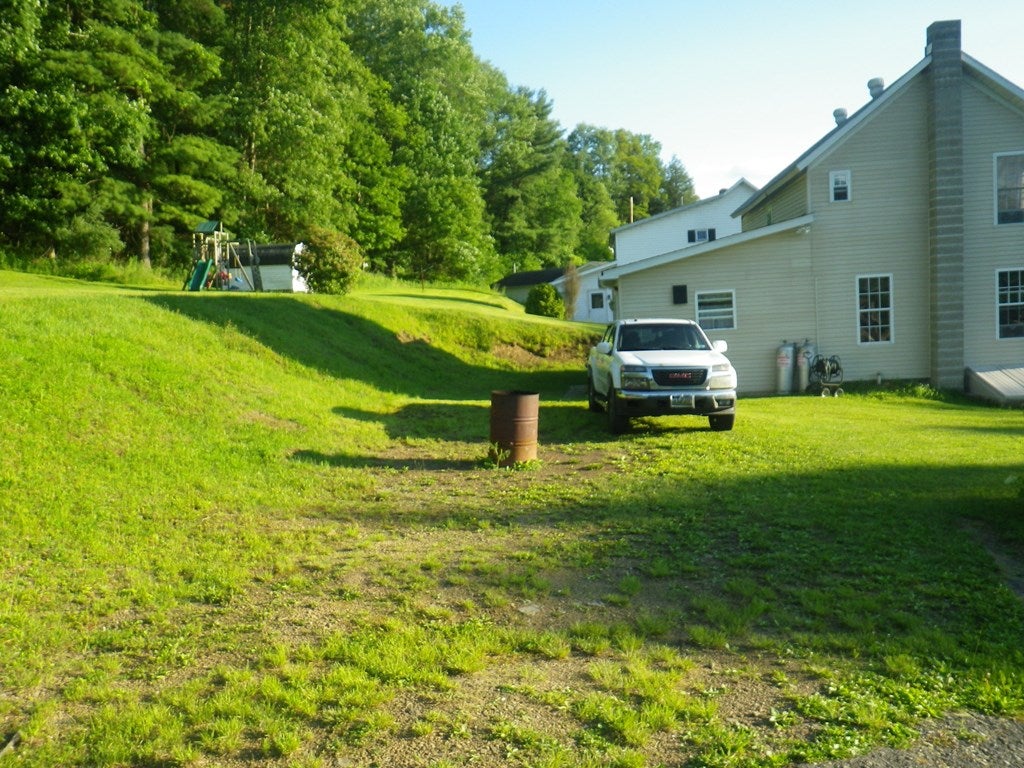 1185 Shawna Road Cherry Tree, PA 15724 - Photo 5 of 25 Gallery Image 5