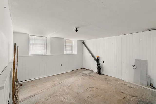 $529,900 | 622 County Street, New Bedford, MA 02740