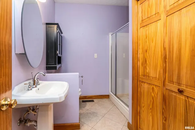 $365,000 | 125 Princess Lane, Carbondale, IL 62901