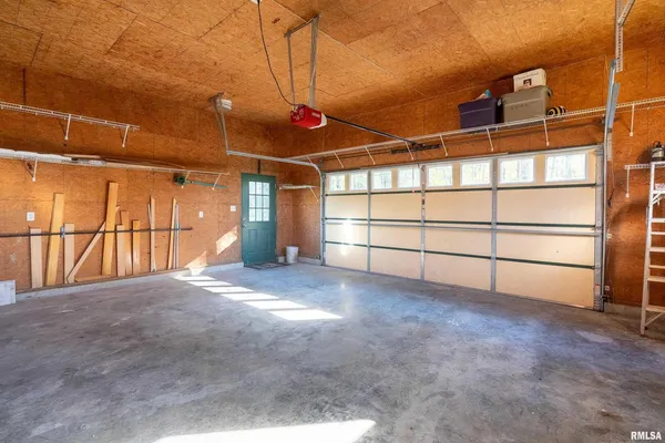 $365,000 | 125 Princess Lane, Carbondale, IL 62901