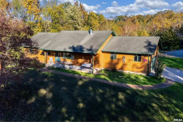 $365,000 | 125 Princess Lane, Carbondale, IL 62901