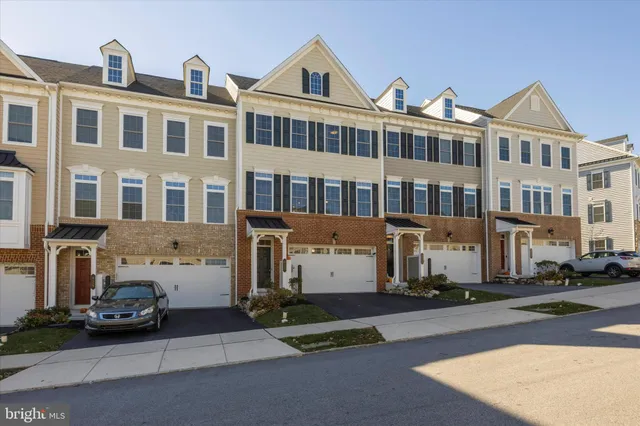 $3,700 | 831 Stonecliffe Road, Malvern, PA 19355