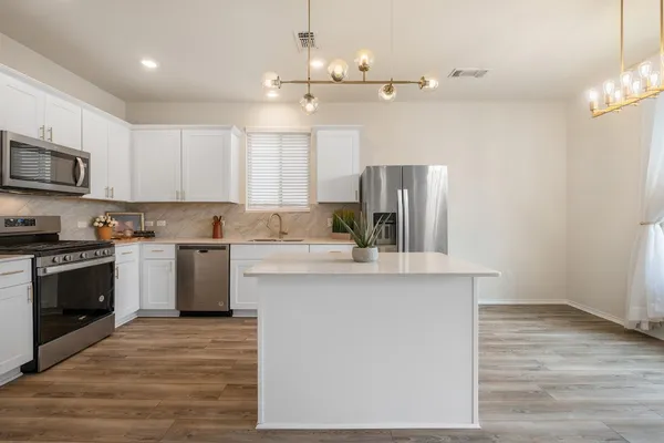 $2,290 | Undisclosed Address, Liberty Hill, TX 78642