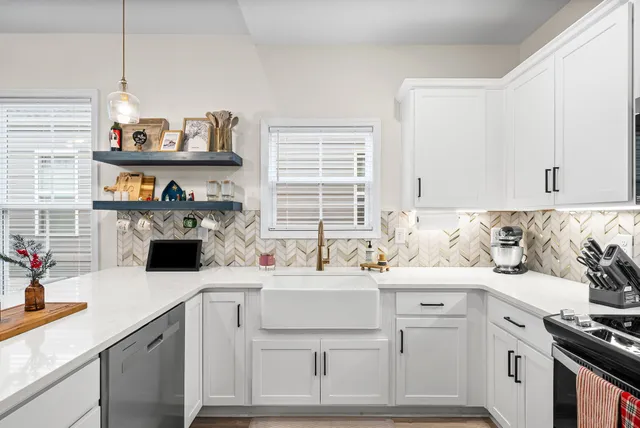 $2,600 | 579 Centre Street, Pleasant View, TN 37146