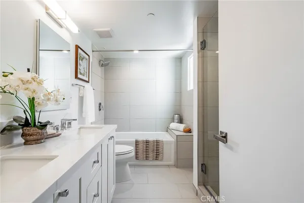 $899,000 | 137 South Wilson Avenue, Unit 107, Pasadena, CA 91106