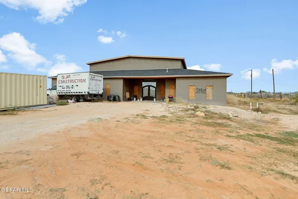 $280,000 | 13961 Santa Fe Trail, El Paso, TX 79938