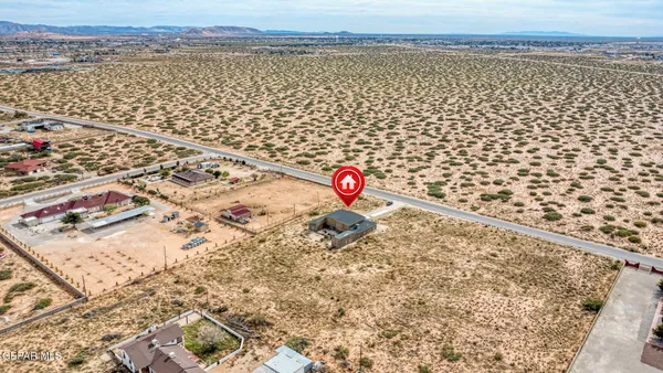 $280,000 | 13961 Santa Fe Trail, El Paso, TX 79938