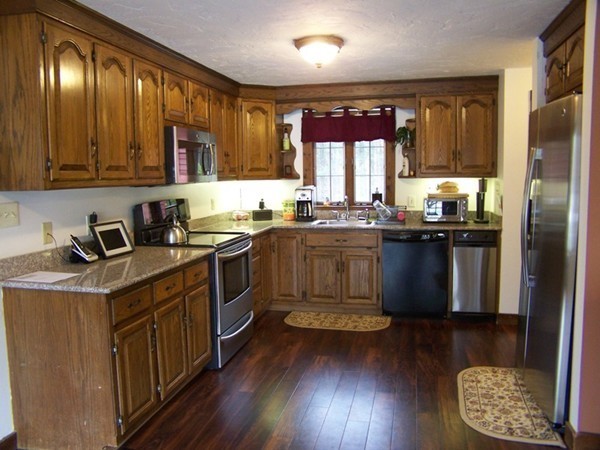 96 Bailey Road Andover, MA 01810 - Photo 5 of 24