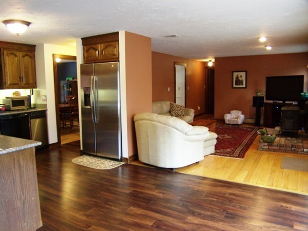 96 Bailey Road Andover, MA 01810 - Photo 7 of 24
