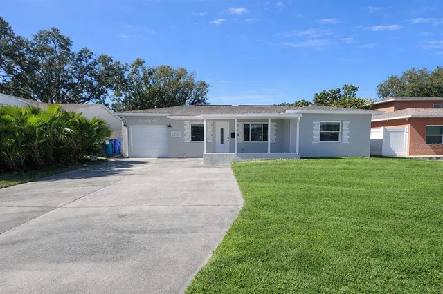 $2,700 | 6000 Doctor Martin Luther King Junior Street North, St. Petersburg, FL 33703