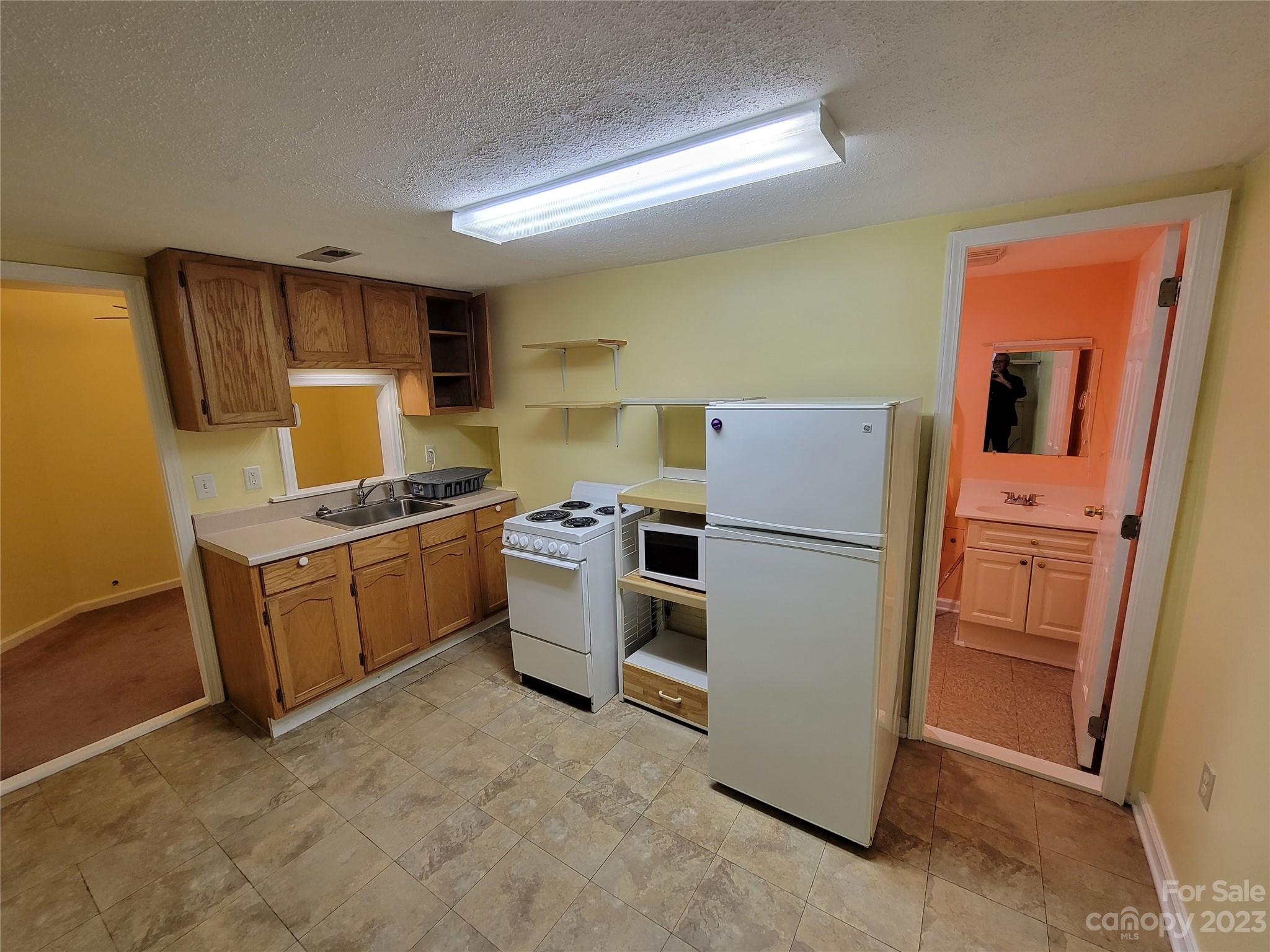 46 North Pershing Road Asheville, NC 28805 - Photo 17 of 18 Gallery Image 17