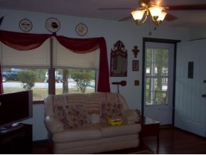 10 Easy Street Bronson, FL 32621 - Photo 4 of 5 Gallery Image 4