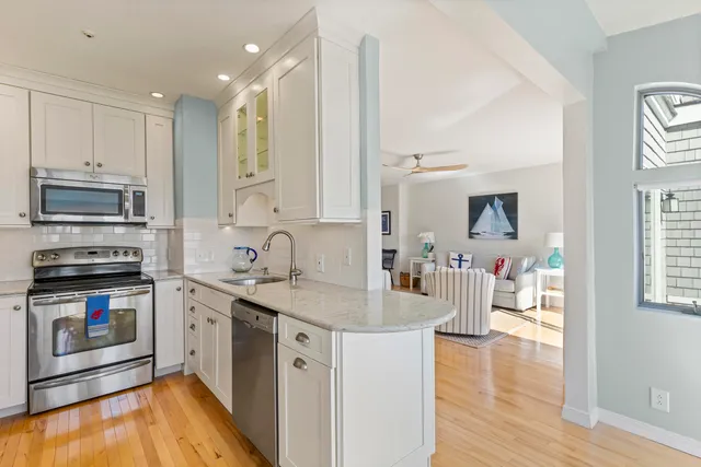 $639,000 | 43 Eastward, Unit 43, Rockport, ME 04856