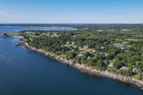 $639,000 | 43 Eastward, Unit 43, Rockport, ME 04856