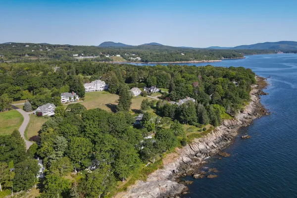 $639,000 | 43 Eastward, Unit 43, Rockport, ME 04856