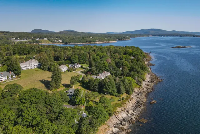 $639,000 | 43 Eastward, Unit 43, Rockport, ME 04856