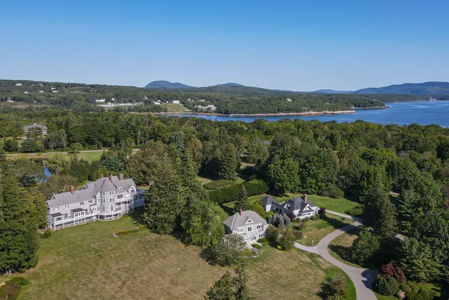 $639,000 | 43 Eastward, Unit 43, Rockport, ME 04856
