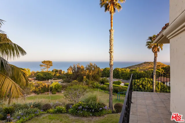 $23,500,000 | 7160 Dume Drive, Malibu, CA 90265