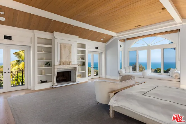 $23,500,000 | 7160 Dume Drive, Malibu, CA 90265
