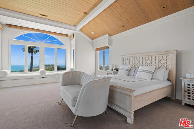 $23,500,000 | 7160 Dume Drive, Malibu, CA 90265
