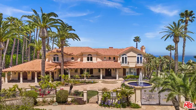$23,500,000 | 7160 Dume Drive, Malibu, CA 90265