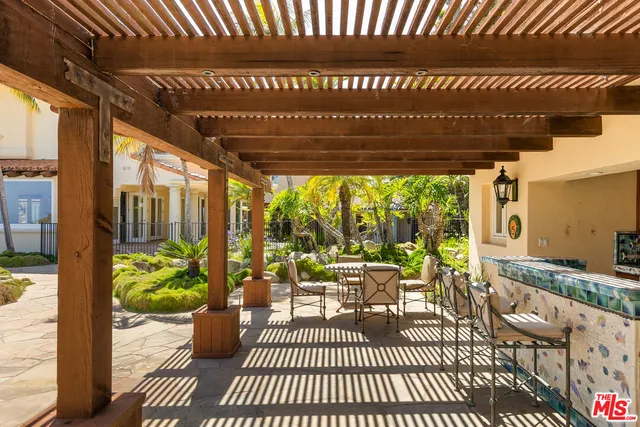 $23,500,000 | 7160 Dume Drive, Malibu, CA 90265