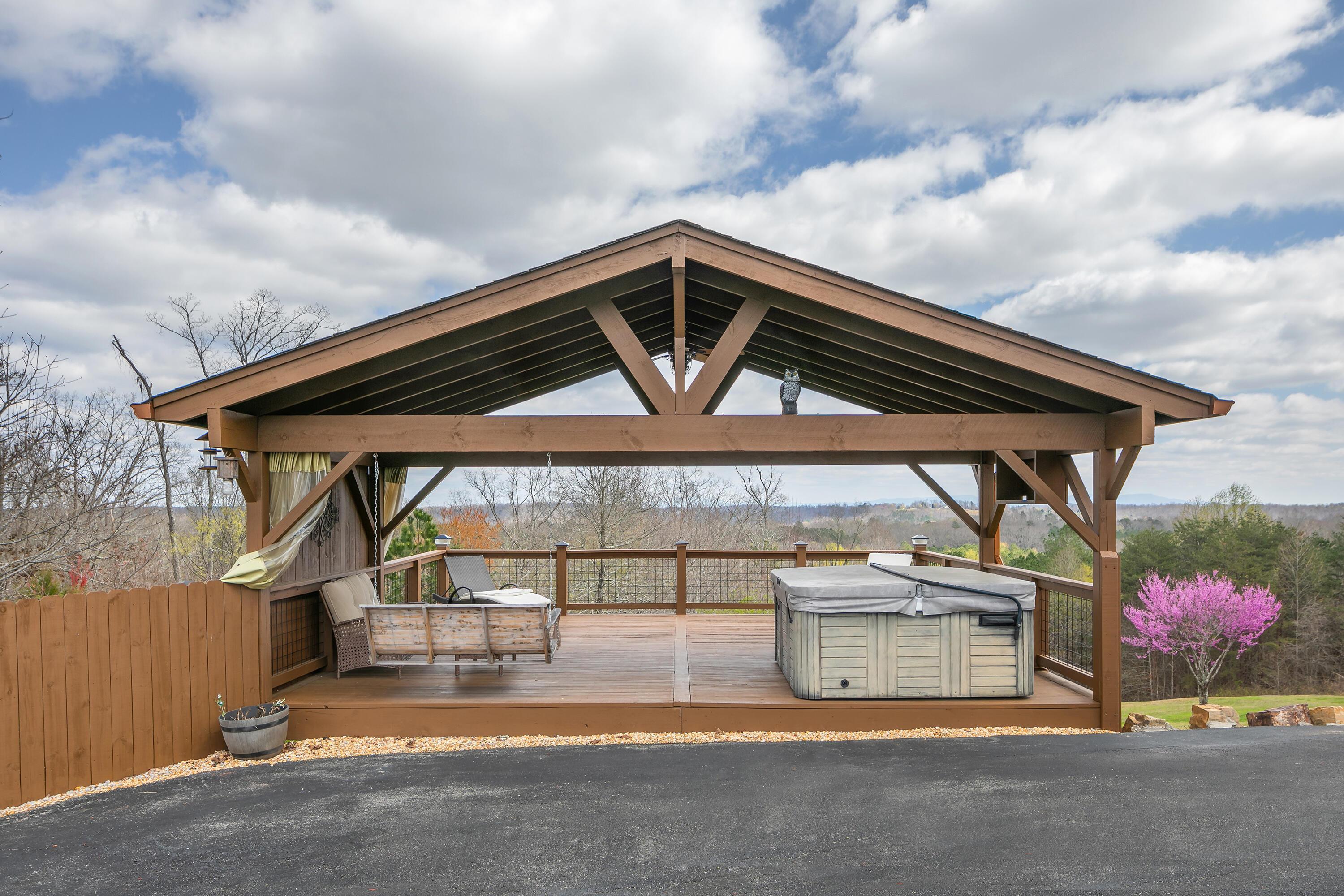4226 McDonald Road Apison, TN 37302 - Photo 15 of 51 4226 McDonald Rd_Back Deck 1