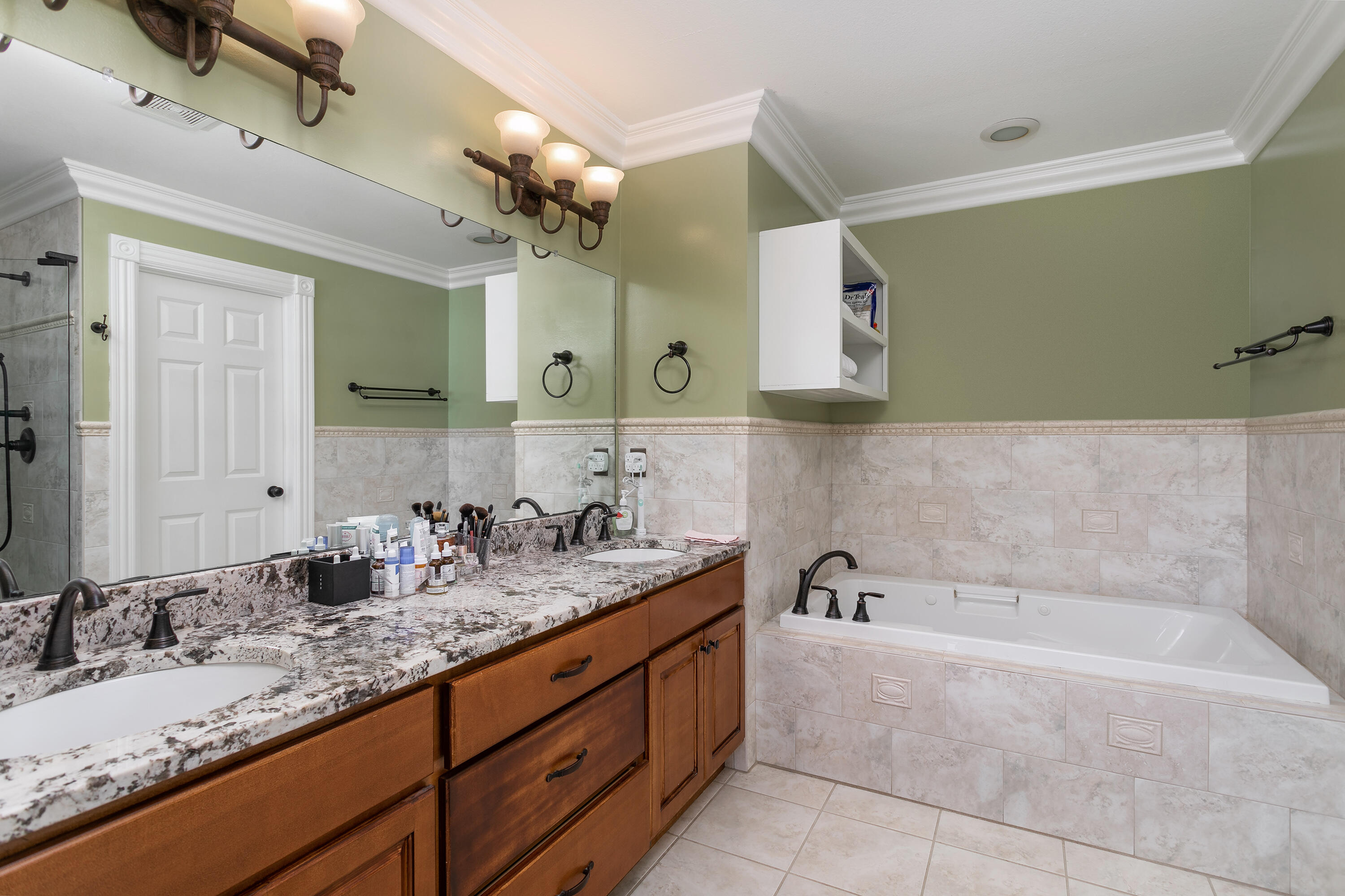 4226 McDonald Road Apison, TN 37302 - Photo 27 of 51 4226 McDonald Rd_Master Bathroom