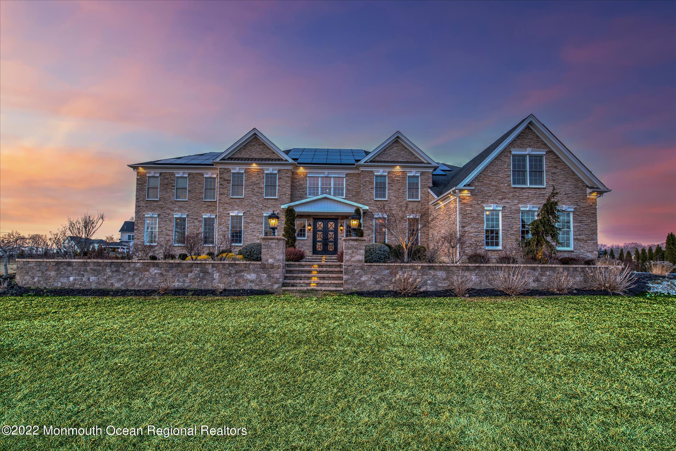 33 Weathervane Circle Cream Ridge, NJ 08514 - Photo 1 of 54 33newtwilight1