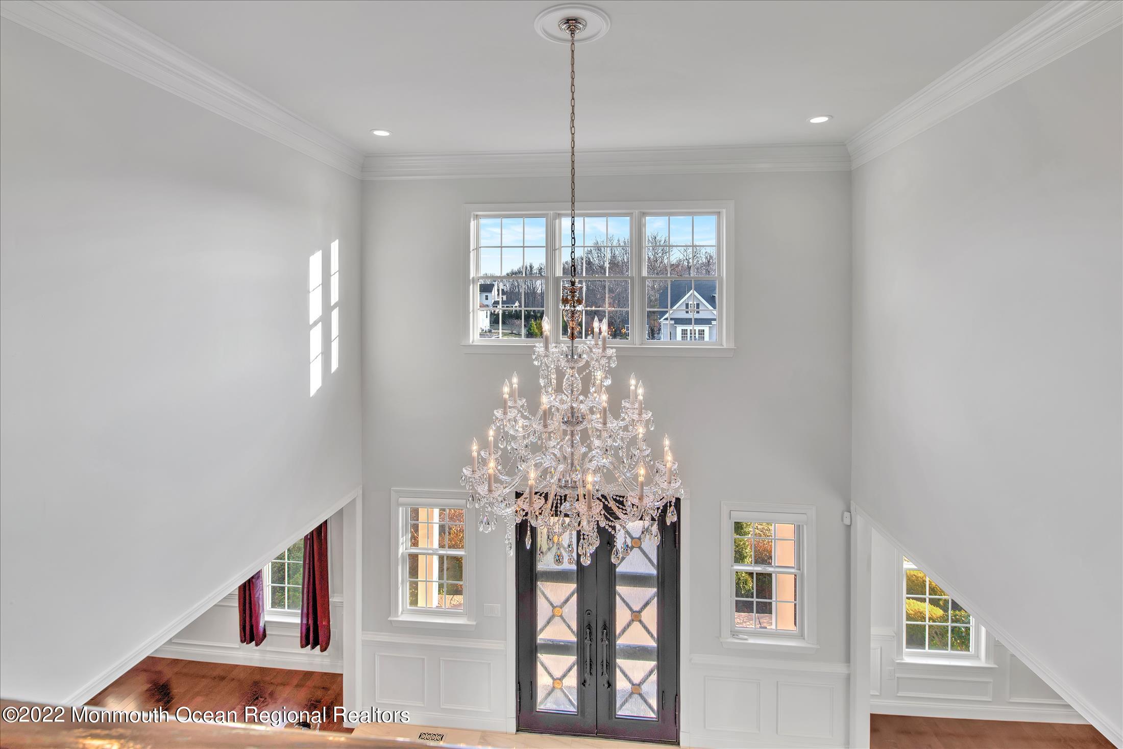 33 Weathervane Circle Cream Ridge, NJ 08514 - Photo 13 of 54 33ENTRY4