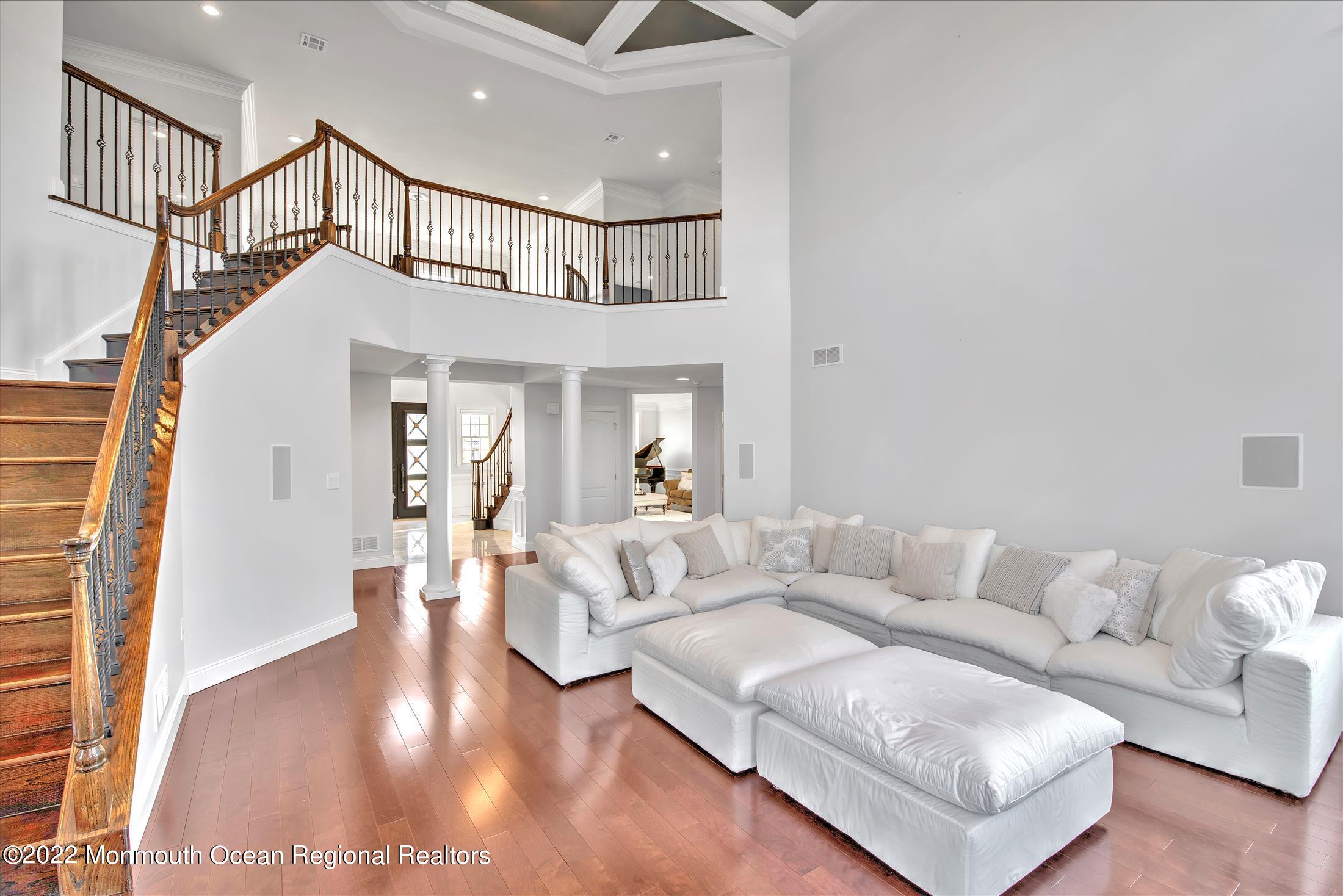 33 Weathervane Circle Cream Ridge, NJ 08514 - Photo 19 of 54 33FAMILYROON3