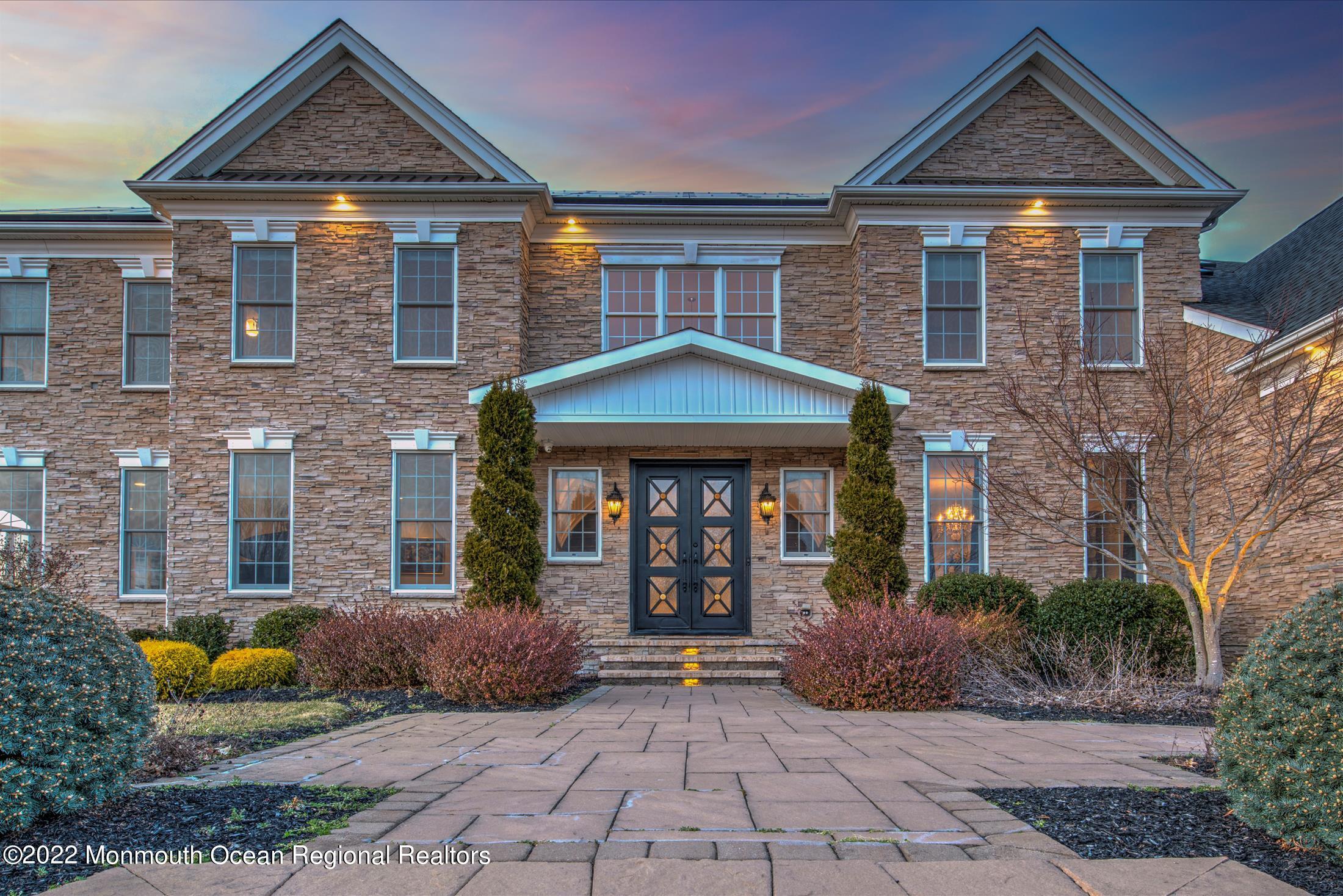 33 Weathervane Circle Cream Ridge, NJ 08514 - Photo 2 of 54 33twilight0