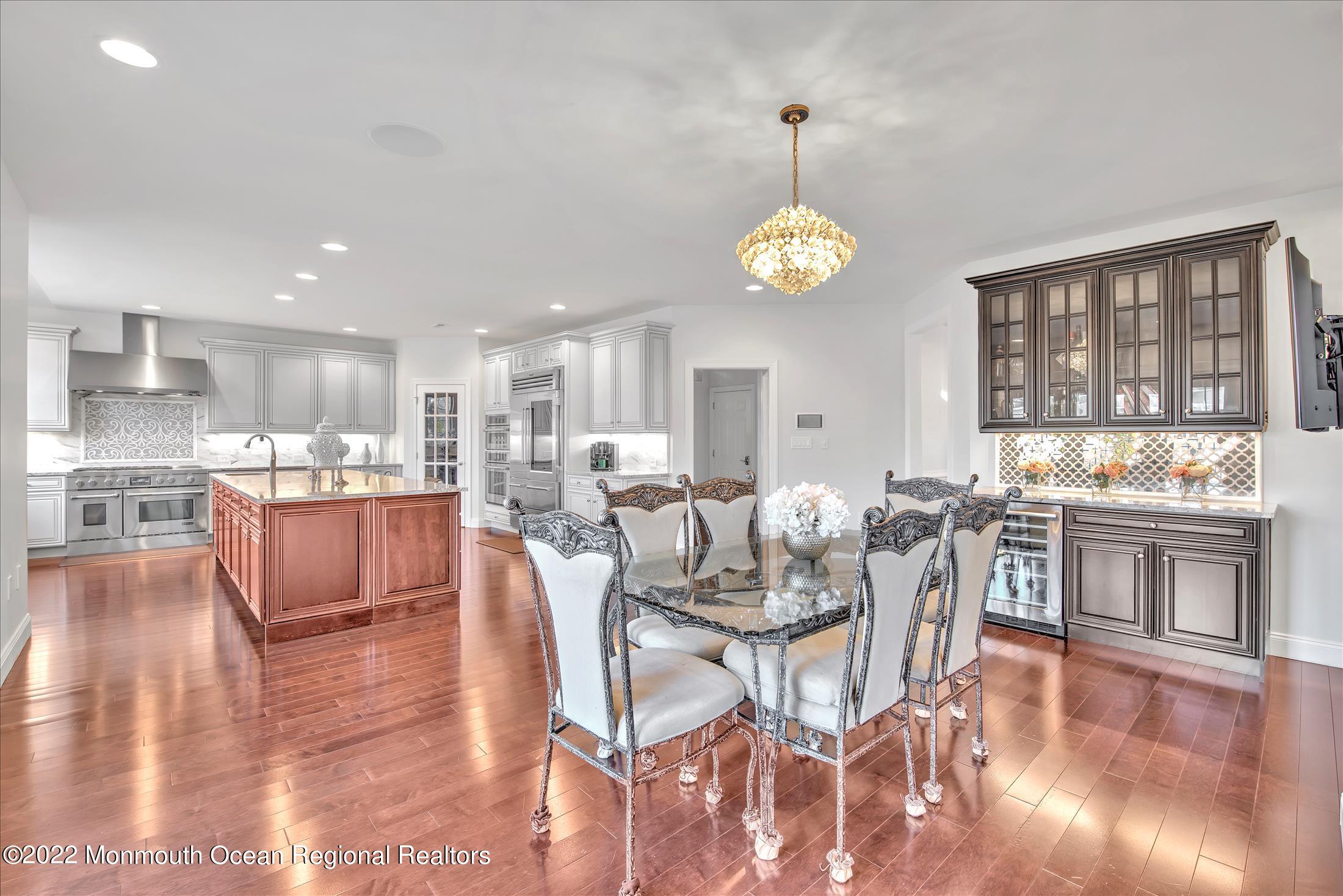 33 Weathervane Circle Cream Ridge, NJ 08514 - Photo 26 of 54 33KITCHEN1
