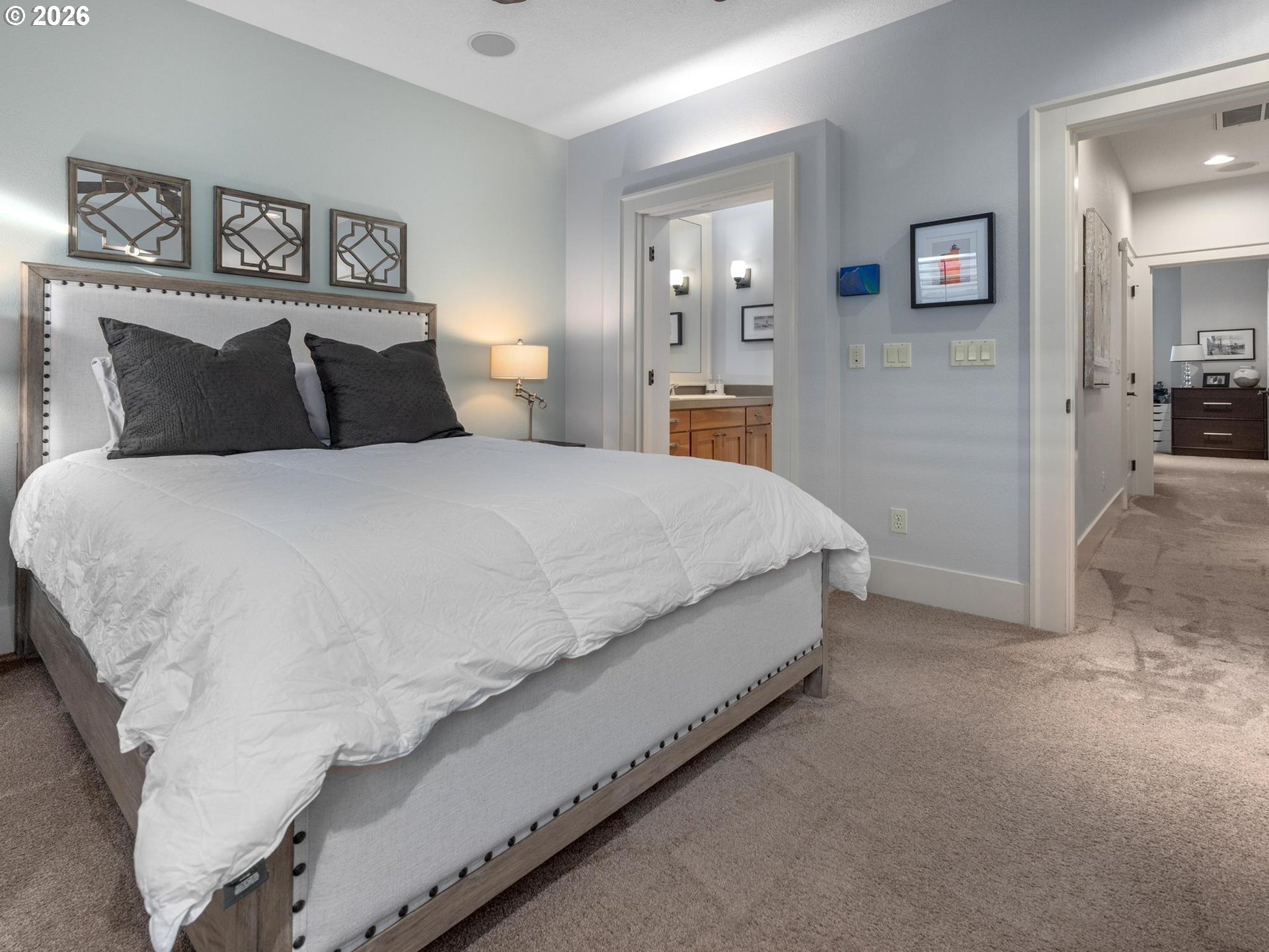 653 Southwest Foresta Terrace Portland, OR 97225 - Photo 14 of 30