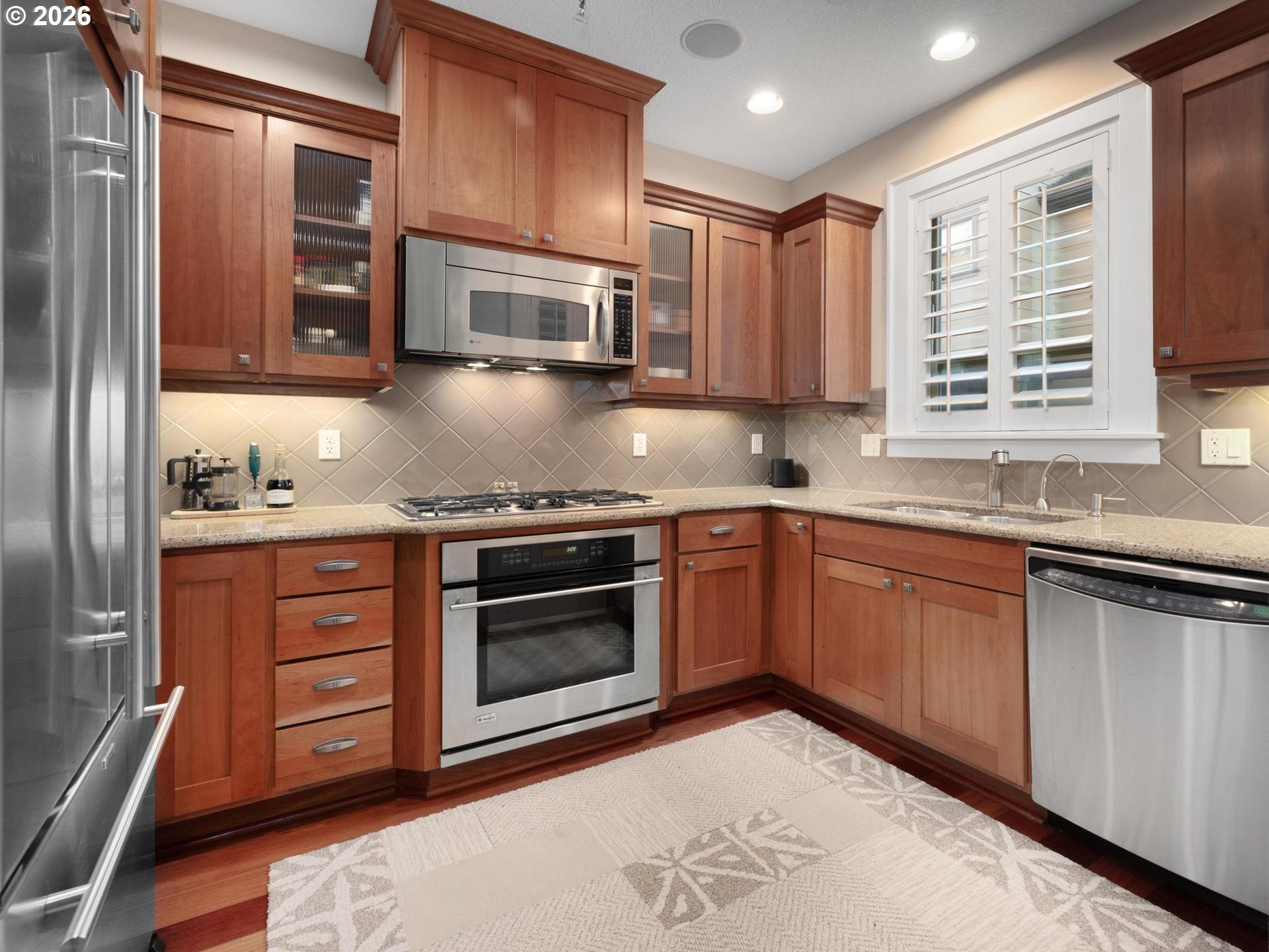 653 Southwest Foresta Terrace Portland, OR 97225 - Photo 9 of 30