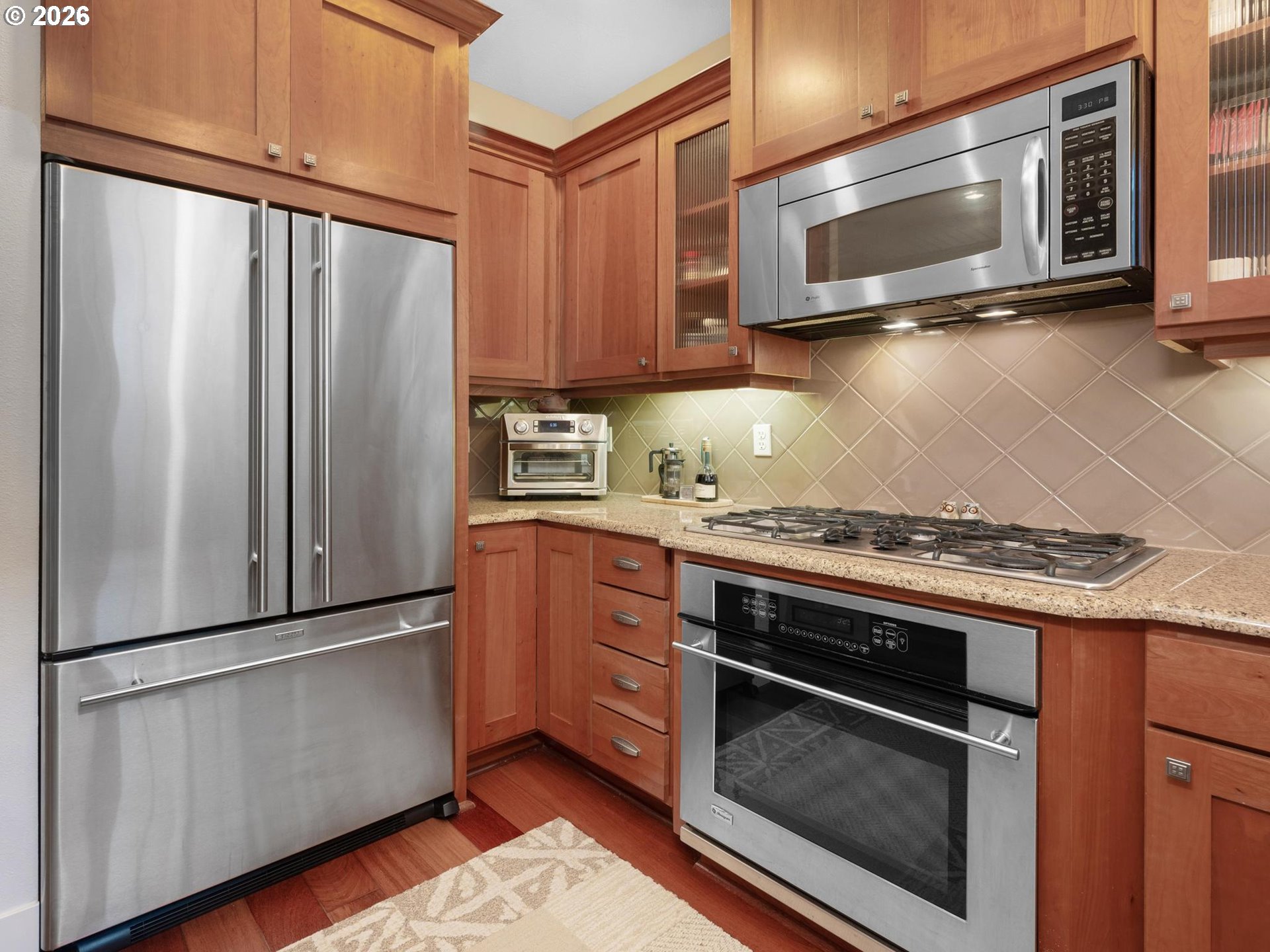 653 Southwest Foresta Terrace Portland, OR 97225 - Photo 10 of 30