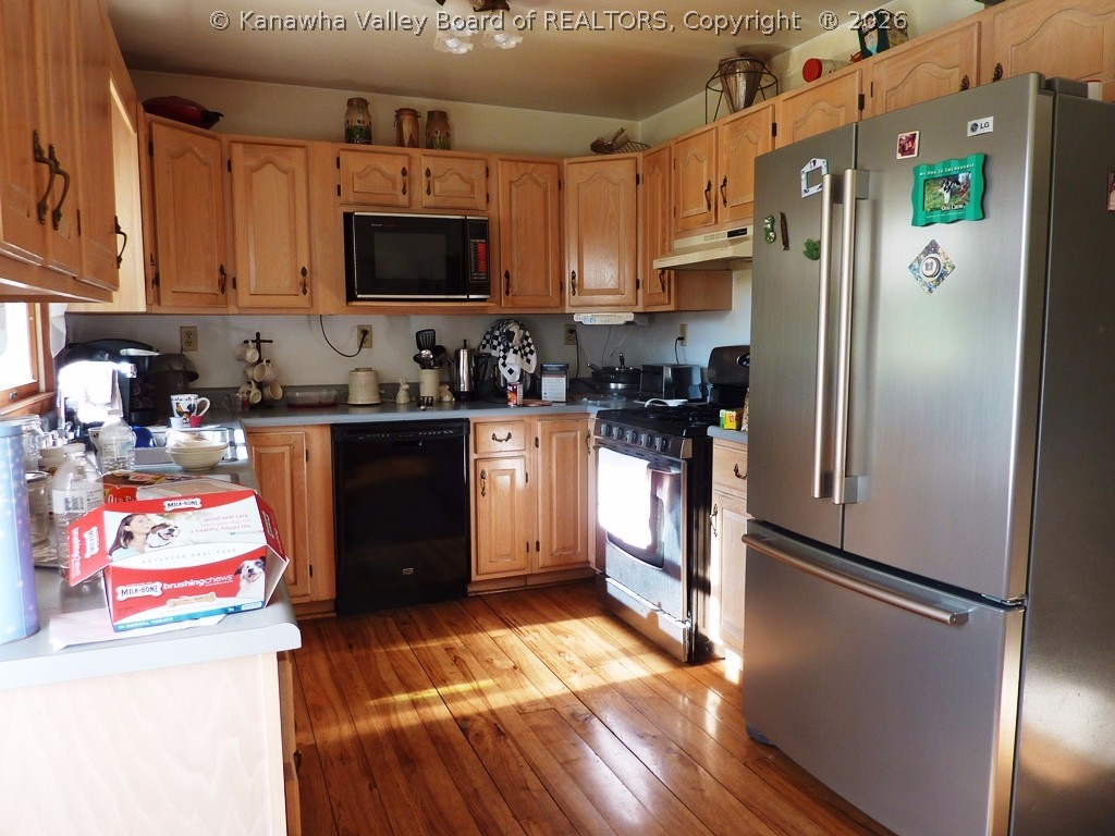 2510 Dog Fork Road Kenna, WV 25248 - Photo 3 of 17 Kitchen