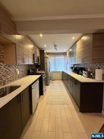 $5,500 | 75 Charlton Avenue, Lodi, NJ 07644