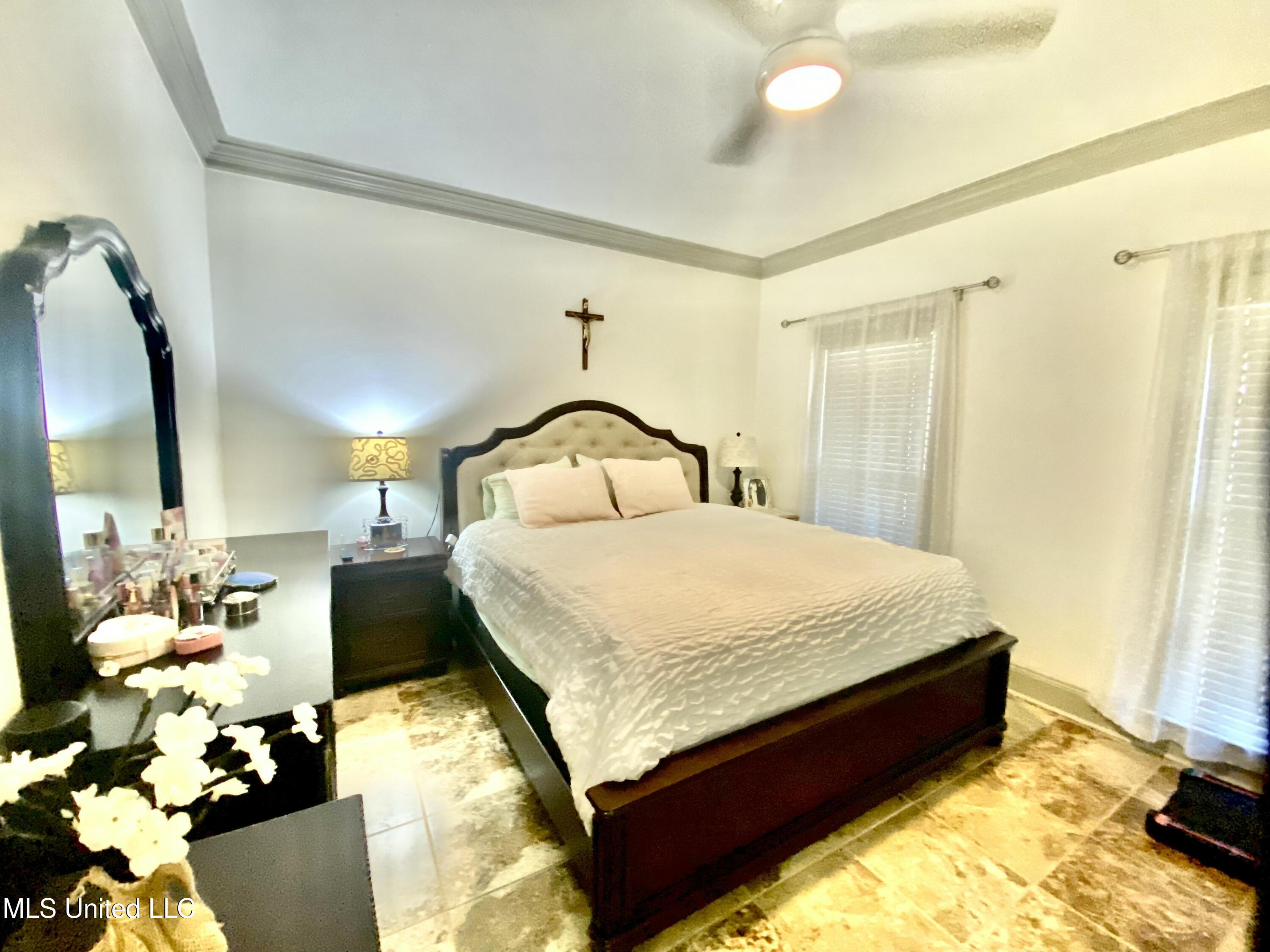 108 Honeysuckle Lane Ridgeland, MS 39157 - Photo 12 of 29 9B8F96BE-61DE-42D1-ABD9-5AF1EBB0FC09