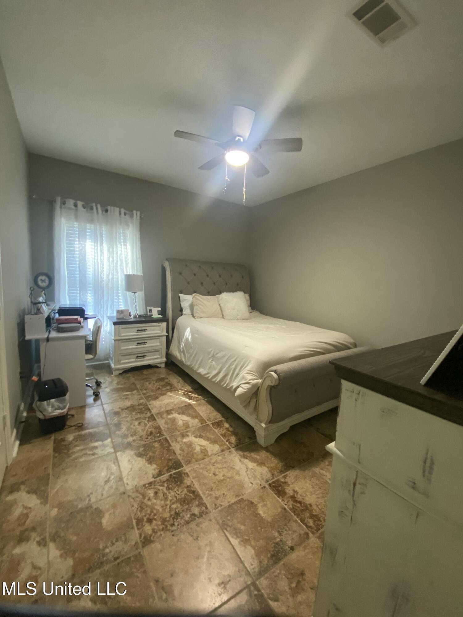 108 Honeysuckle Lane Ridgeland, MS 39157 - Photo 19 of 29 CCC8101E-1674-4030-8187-097D0E1C35E2