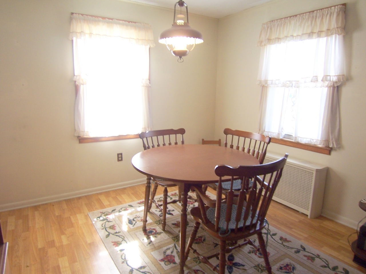 34 Westview Road Lanesborough, MA 01237 - Photo 3 of 18 Lanesbore MA Eat in kitchen