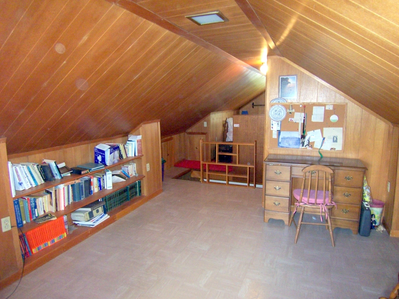 34 Westview Road Lanesborough, MA 01237 - Photo 9 of 18 Lanesbore MA Bed room