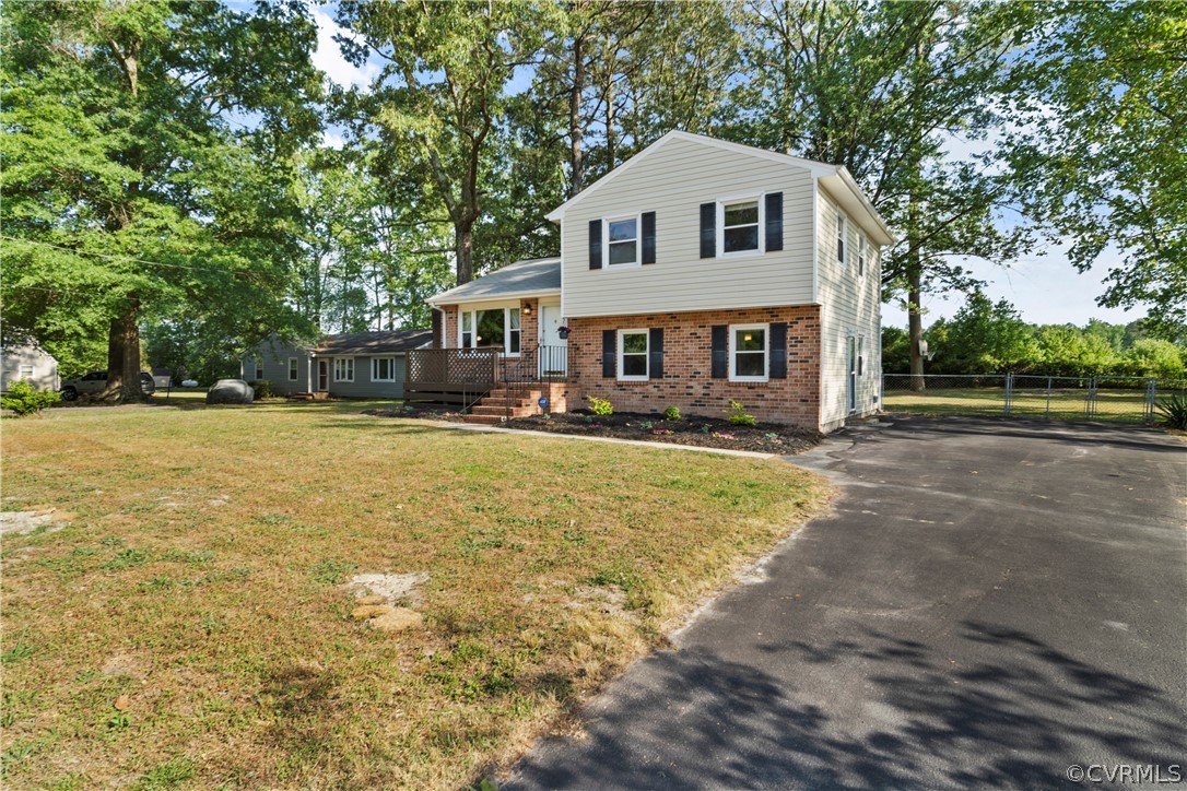 1905 Chemin Road Petersburg, VA 23805 - Photo 3 of 29 Gallery Image 3