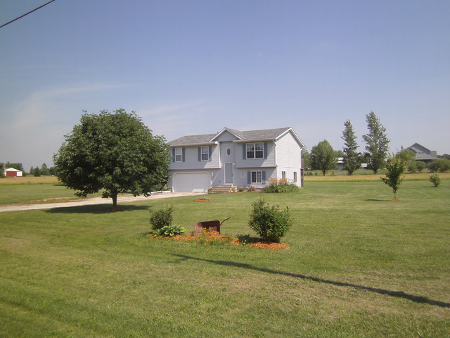 2569 North 28th Road Marseilles, IL 61341 - Photo 1 of 23 Gallery Image 1