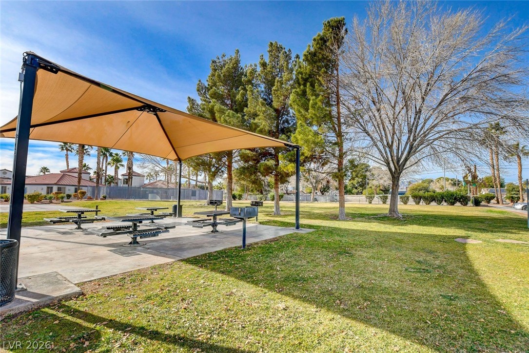 3318 North Decatur Boulevard, Unit 2072 Las Vegas, NV 89130 - Photo 39 of 50 A community park with picnic tables and barbecue grills offers a perfect setting for outdoor gatherings.